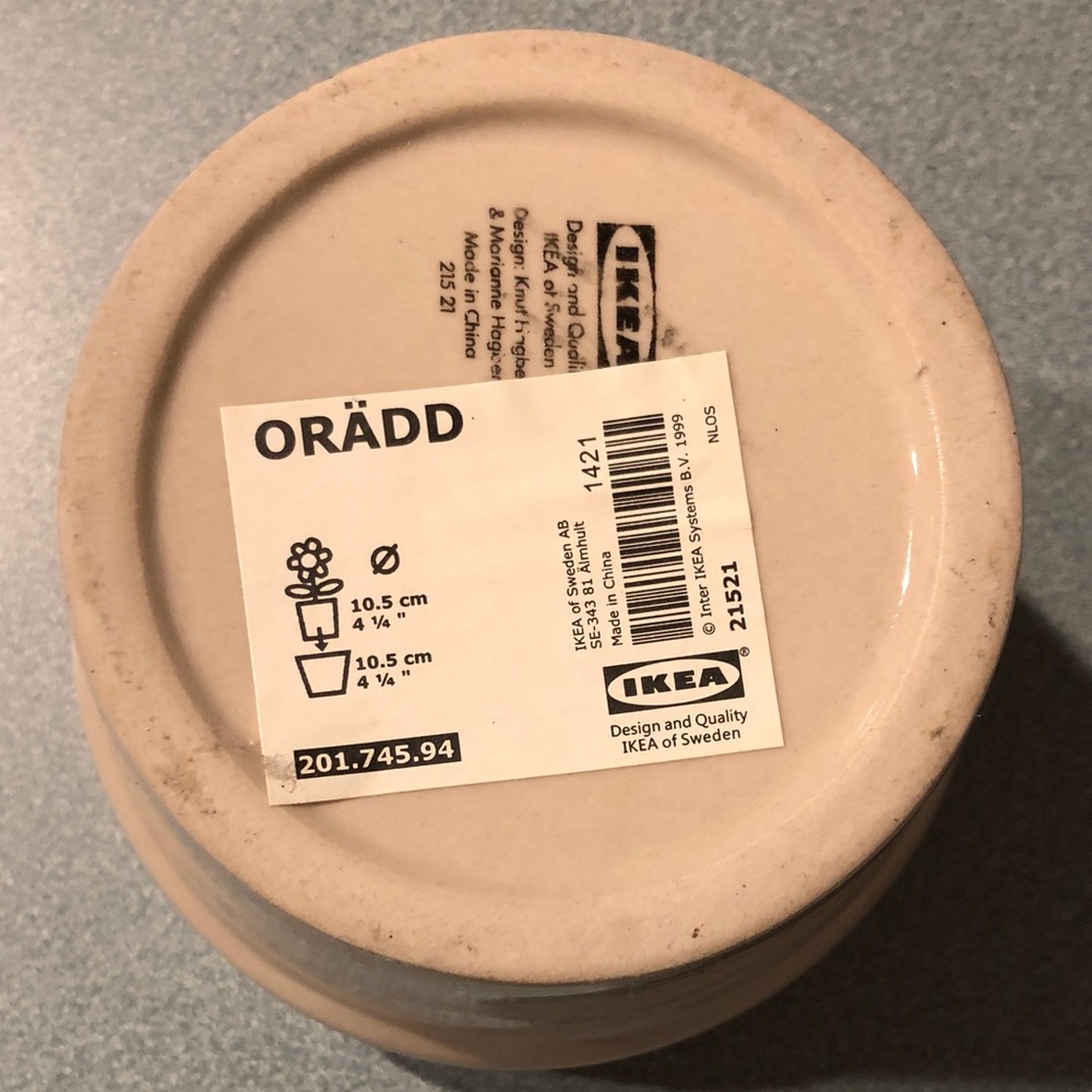 Simple Cream Ceramic Plant Pot - Picture 4 of 7